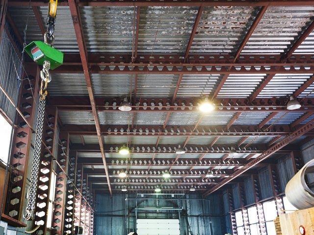commercial-electrician-14-sharpen-lighting-color