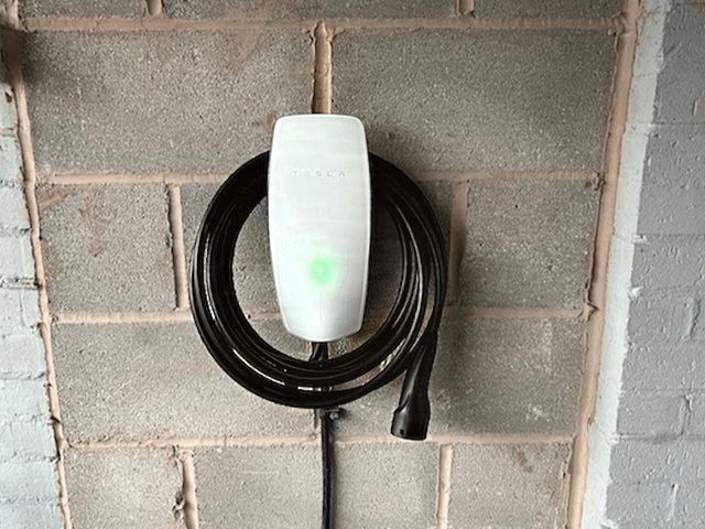 ev-charger-installers-8-sharpen-lighting-color