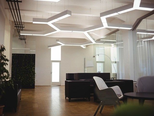 commercial-electrician-10-sharpen-lighting-color